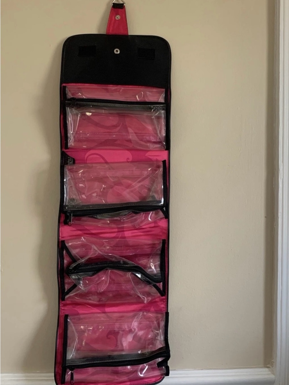 Vintage Mary Kay Hanging Makeup Travel Case Black Vinyl 4 Zip Pouches 30” x 9”
